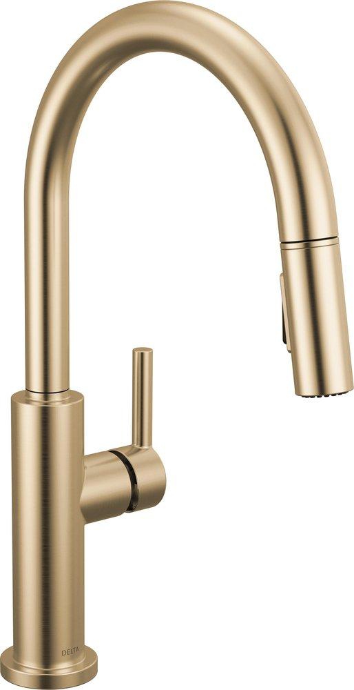 Delta Faucet Nicoli™ Single Handle Pull Down Kitchen Faucet in Champagne Bronze