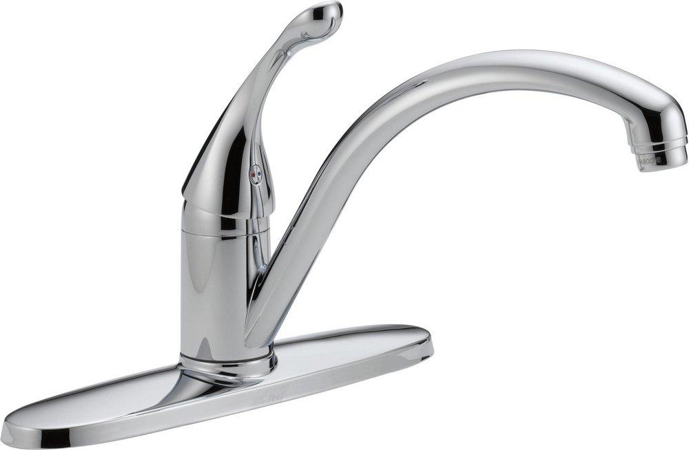 Delta Faucet Collins™ Single Handle Kitchen Faucet in Chrome