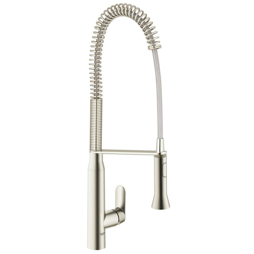 GROHE K7 Single Handle Pull Out Kitchen Faucet in SuperSteel Infinity™