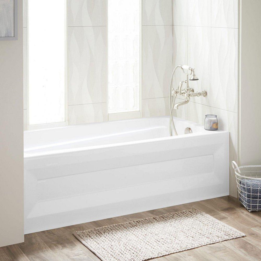 Signature Hardware Bradenton 60 in. x 32 in. Soaker Alcove Bathtub with Right Drain in White