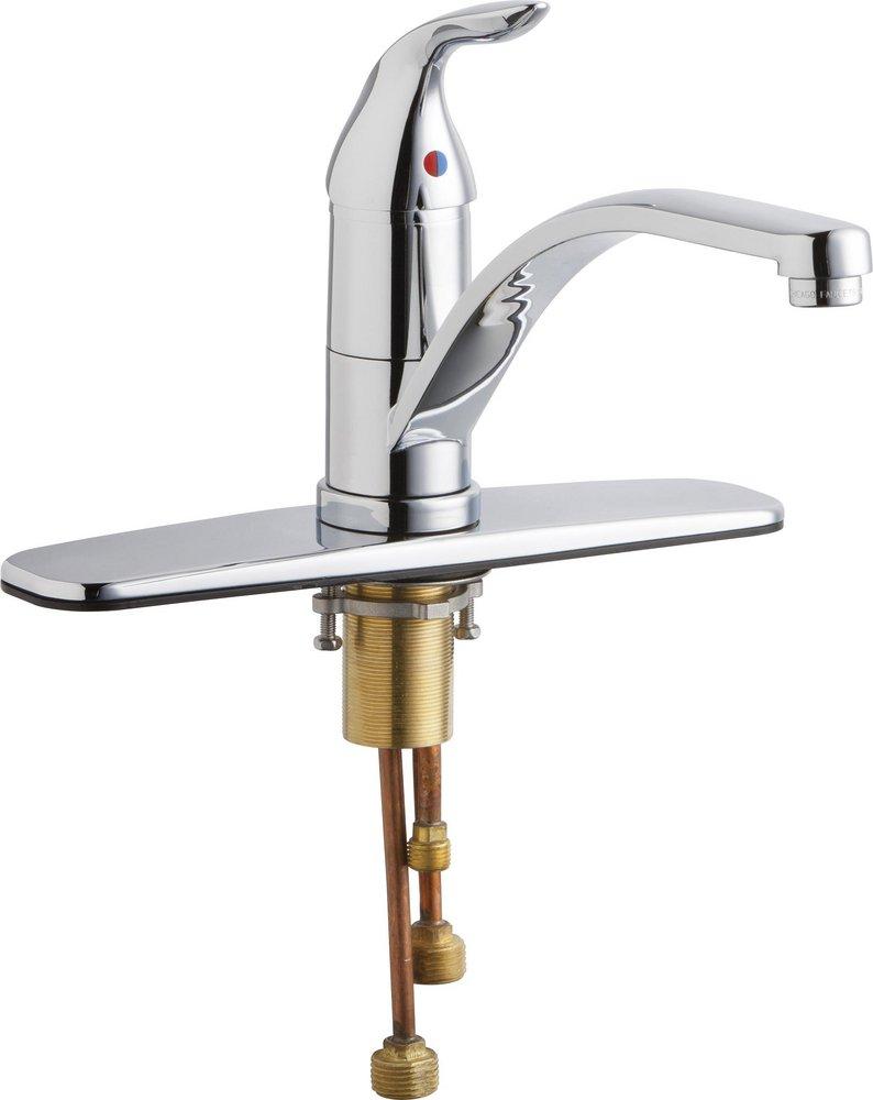 Single Handle Kitchen Faucet in Polished Chrome