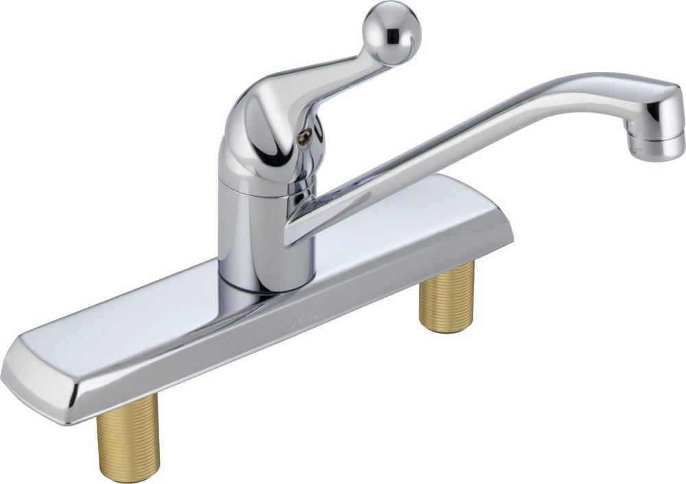 Delta Faucet Classic Single Handle Kitchen Faucet in Chrome