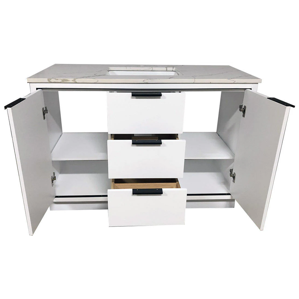 Amelie 48 in SIngle Sink Bathroom Vanity in White with Calacatta Quartz Countertop