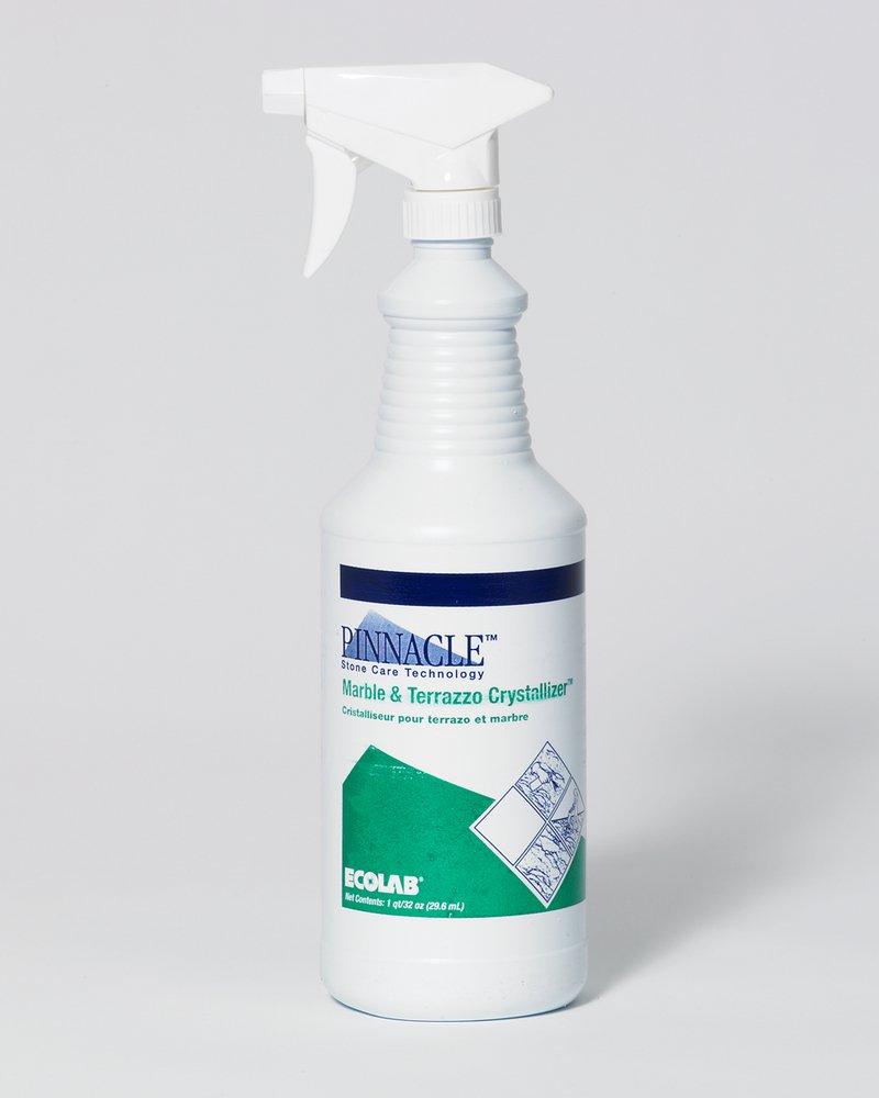 Ecolab Pinnacle™ 1 qt Floor Cleaner (Case of 4)