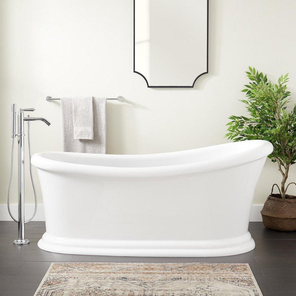 Signature Hardware Alvaro 67 x 28-1/2 in. Freestanding Bathtub with Universal Drain in White
