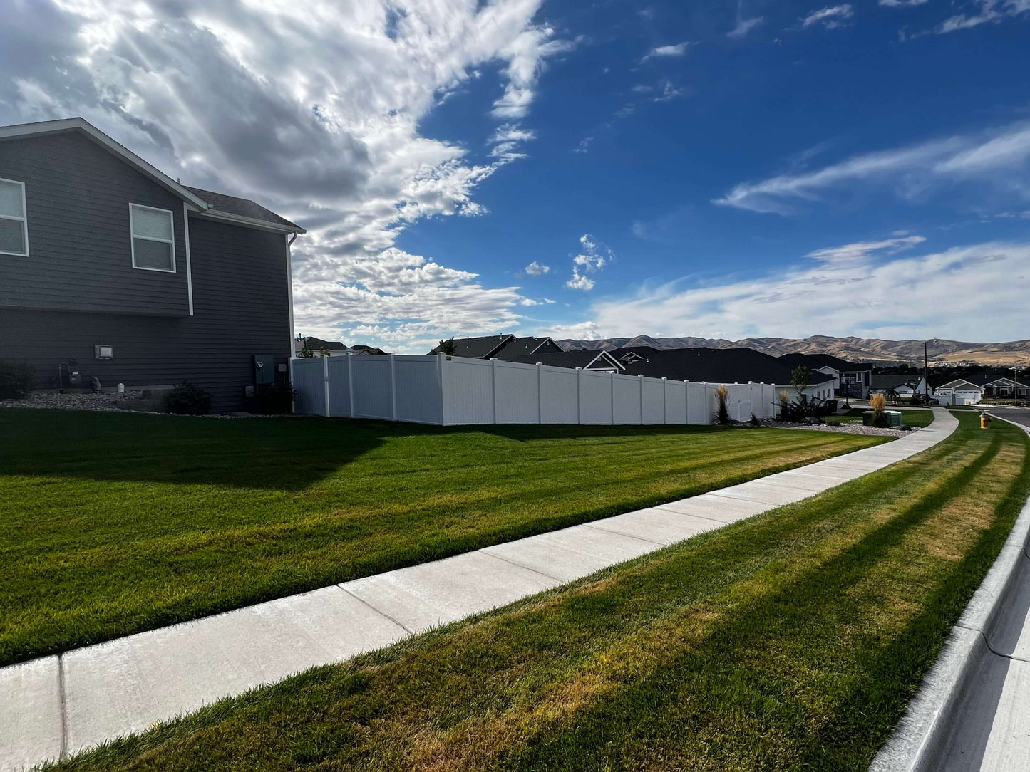 Solid Privacy Vinyl Fence