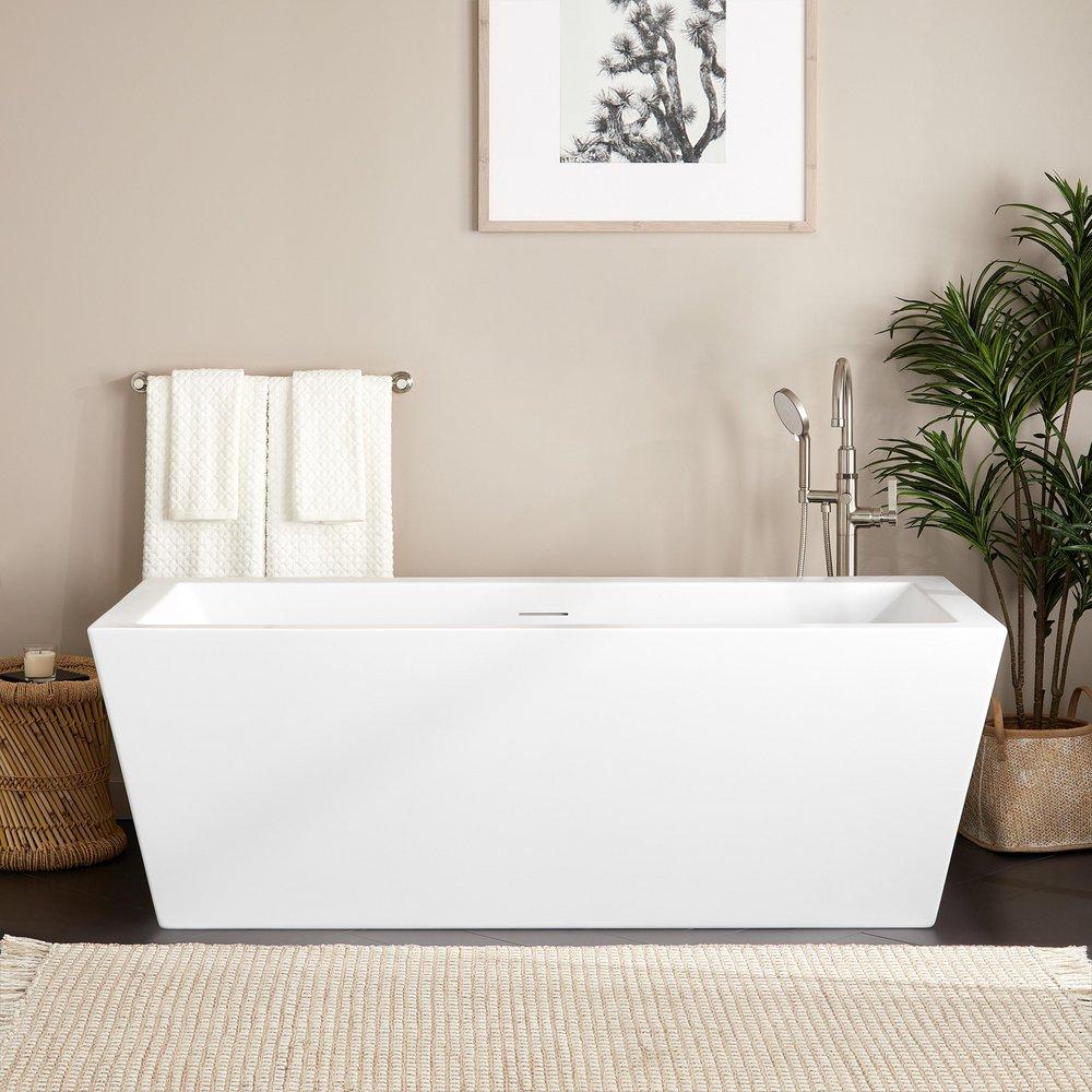 Signature Hardware Mayim 67 x 31-1/2 in. Freestanding Bathtub with Center Drain in Matte White and Foam Insulated Trim