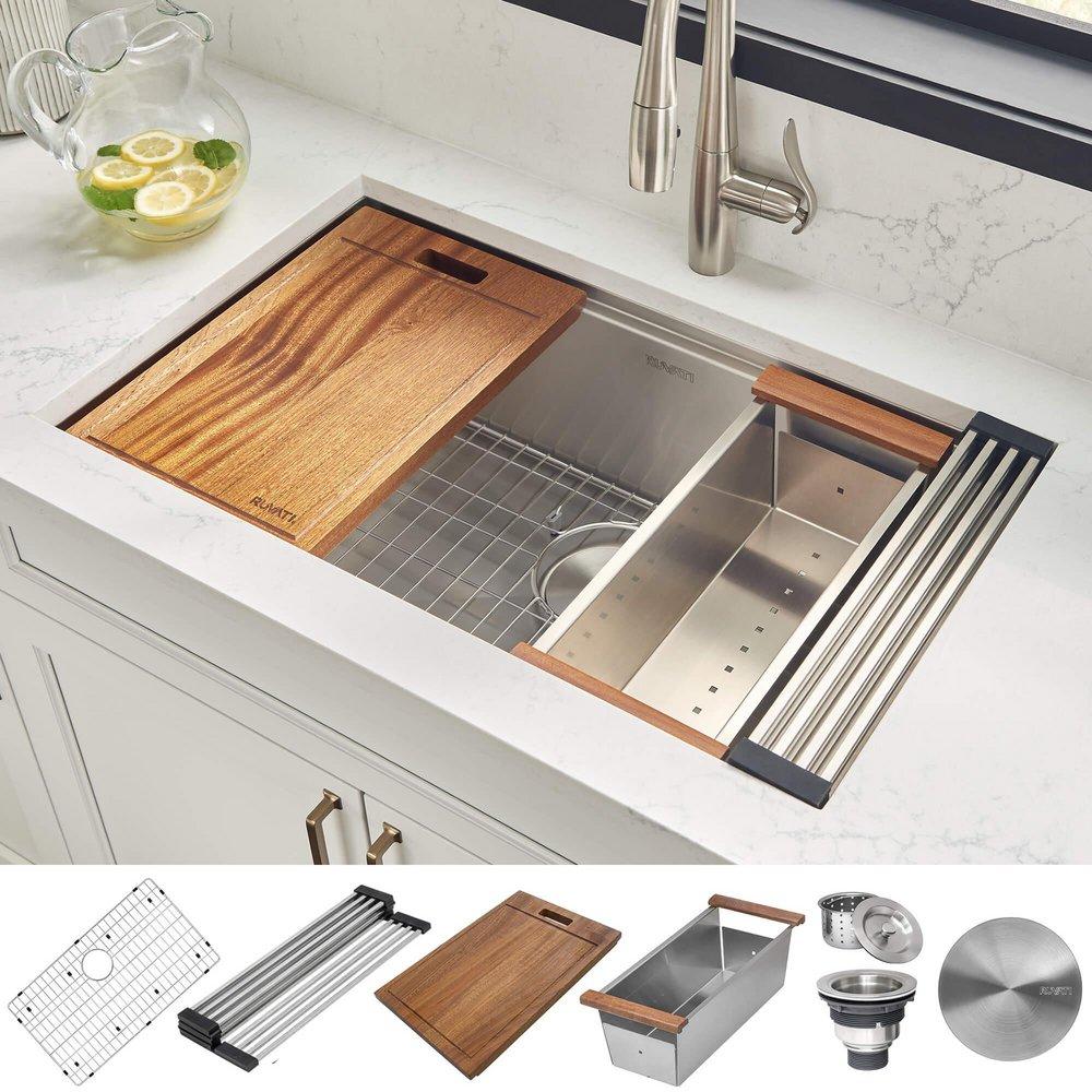 Ruvati Roma 32 x 19 in. No-Hole Stainless Steel Single Bowl Undermount Kitchen Sink in Brushed Stainless Steel