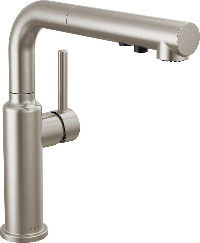 Delta Faucet Daneri Single Handle Pull Out Kitchen Faucet in Stainless