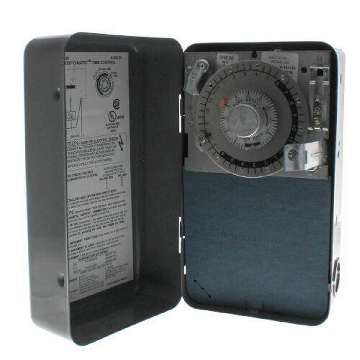 Uni Line North America Paragon ® 8000 Series Paragon Defrost Clock 230 Volts