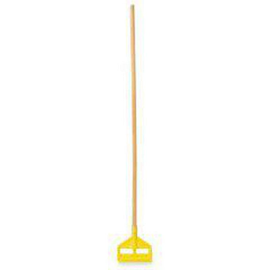 Rubbermaid Invader® 54 x 7-79/100 in. Wood Wet Mop Handle in Natural