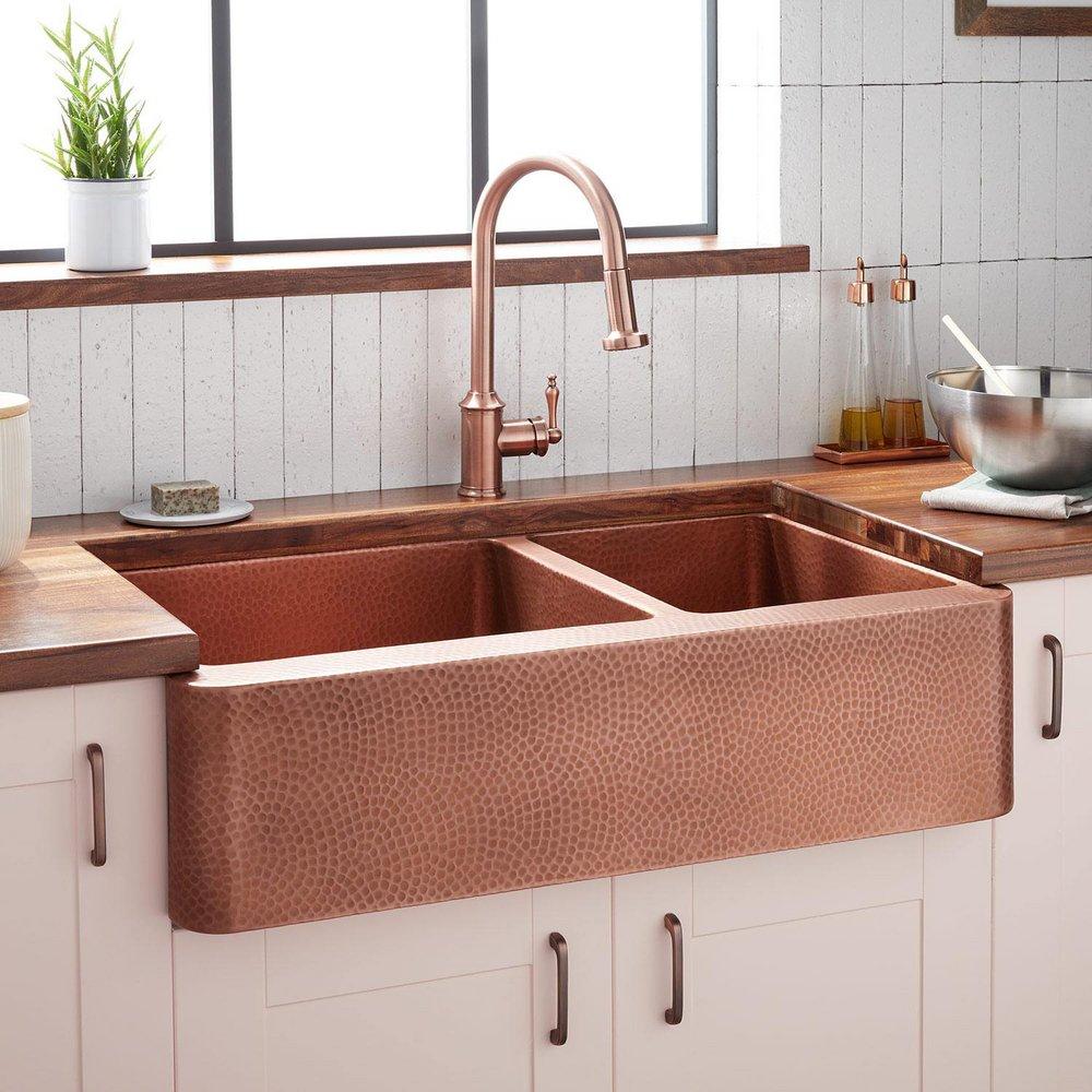 Signature Hardware Tegan 36 x 21-7/8 in. Copper 70/30 Split Double Bowl Farmhouse Kitchen Sink in Antique Copper