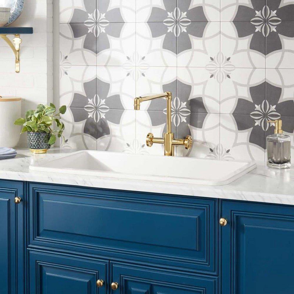 Signature Hardware Derin 32 in. Undermount Fireclay Single Bowl Kitchen Sink in White