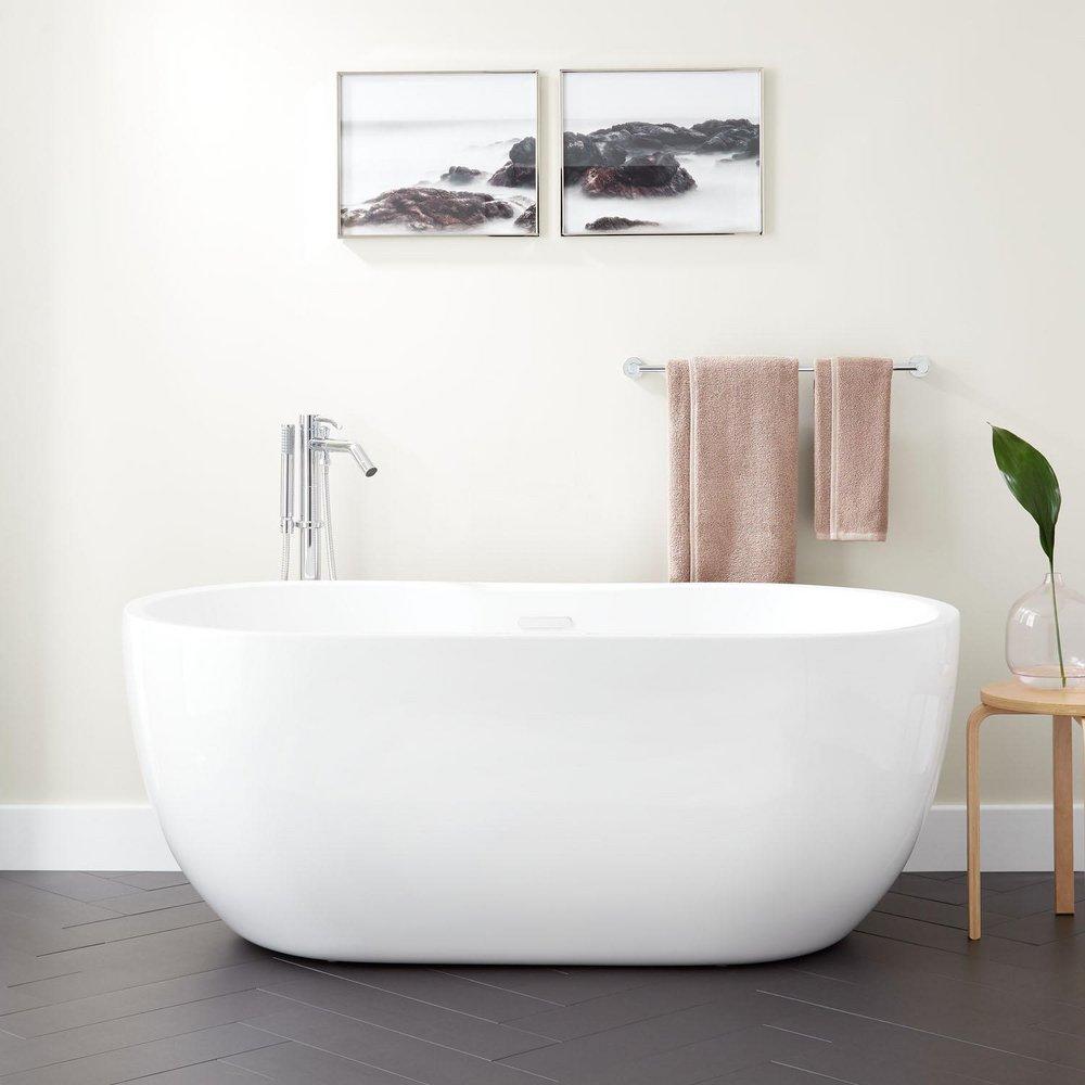 Signature Hardware Boyce 64-3/4 x 29-1/2 in. Freestanding Bathtub Center Drain in White and White Trim