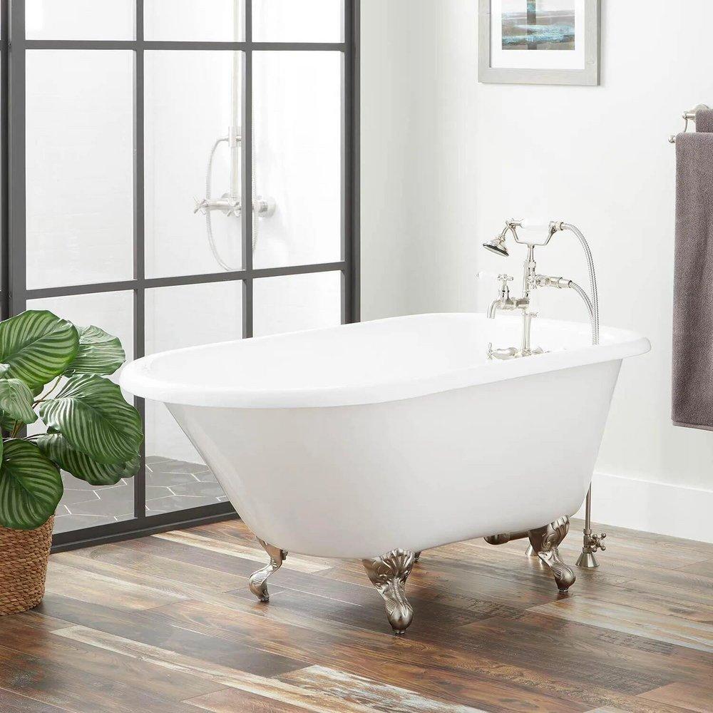 Signature Hardware Miya 61 x 30-1/4 in. Freestanding Bathtub with End Drain in White and Chrome Clawfoot