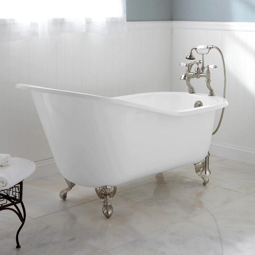 Signature Hardware Callaway 61 x 30 in. Freestanding Clawfoot Bathtub with Universal Drain in White