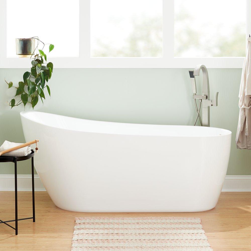 Signature Hardware Sheba 71 x 32 in. Freestanding Bathtub with Center Drain in White