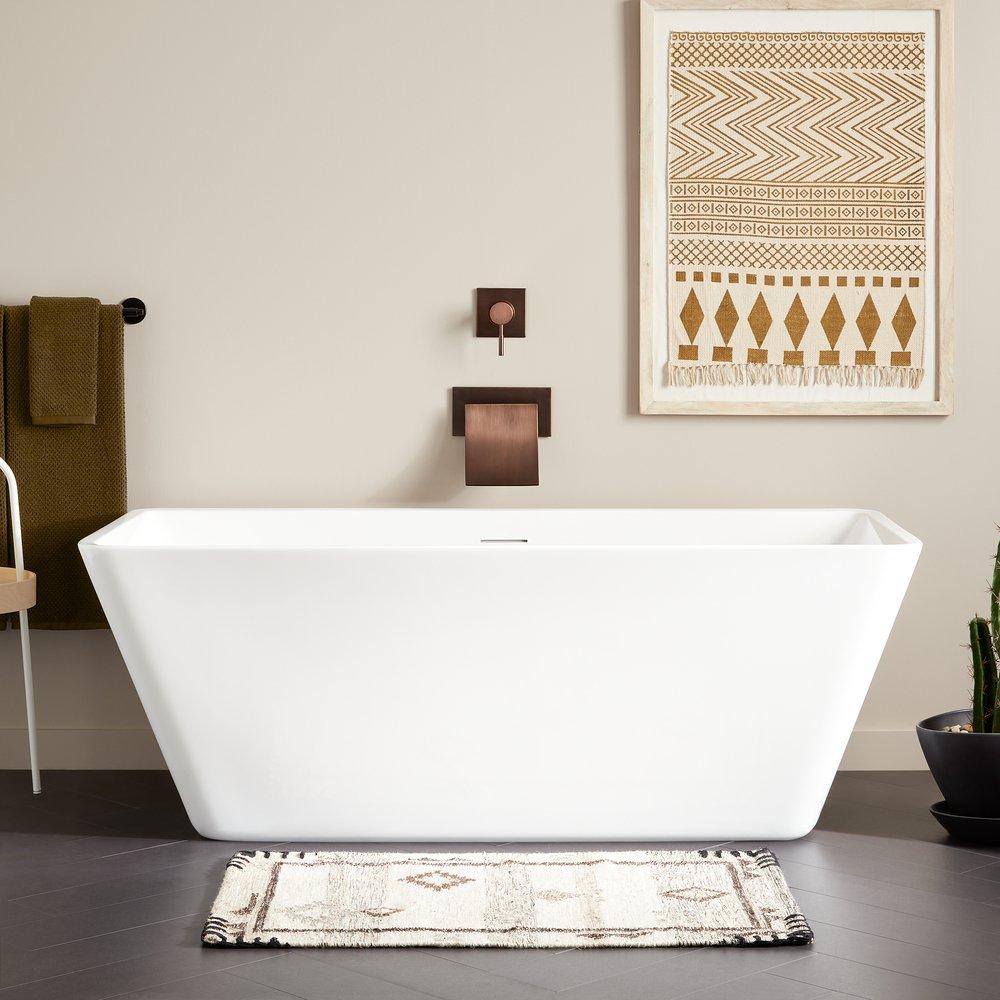 Signature Hardware Laxson 59 x 27-1/2 in. Freestanding Bathtub with Center Drain in White