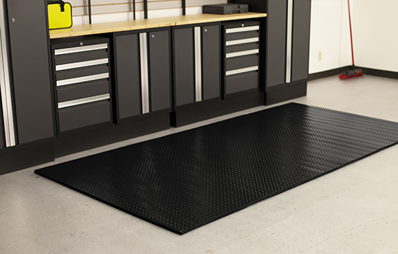 Anti-Fatigue Mat | Diamond Tread™ | G-Floor<sup>®</sup> Anti-Fatigue Cushioned Vinyl Flooring