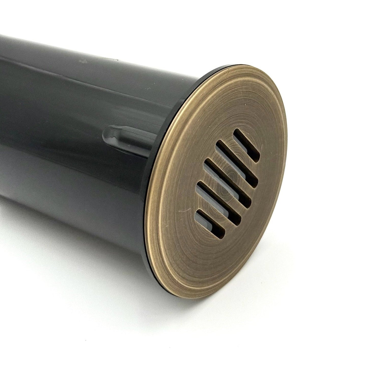 Stelvio Antique Brass Well Light