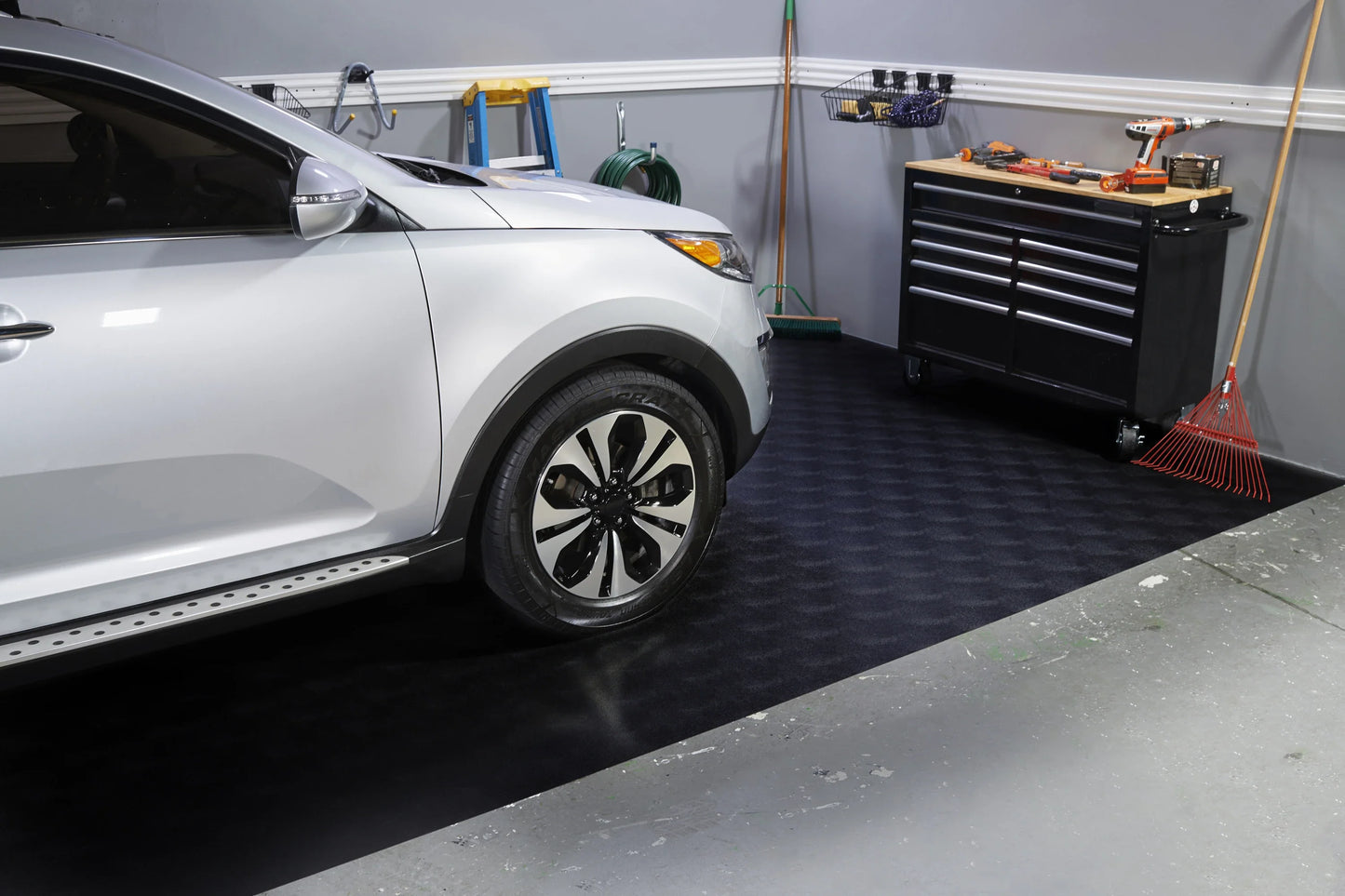 Garage Flooring | Levant™ Texture | G-Floor<sup>®</sup> Roll-Out Vinyl Flooring