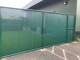 Chain Link With Vinyl Slats