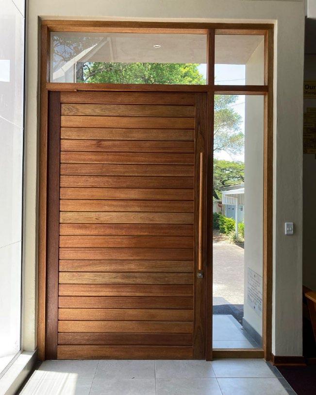 Pivot Door – PY-079 – Contemporary Pivot Wood Design